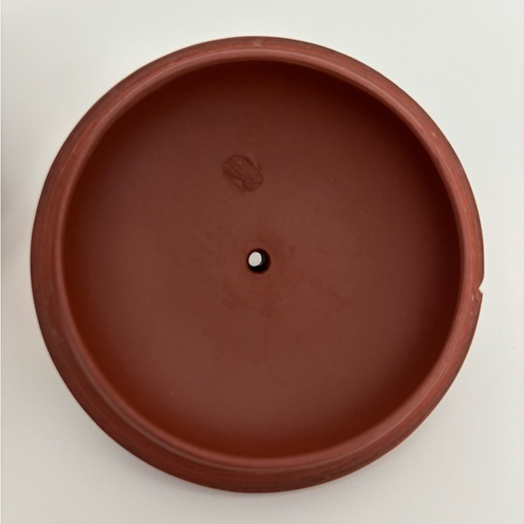 HANDMADE CHINESE RED- PURPLE CLAY YIXING ZISHA TEAPOT - Picture 9 of 10